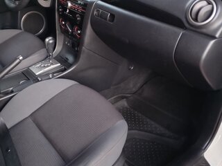 2008 Mazda 3 I (BK) Рестайлинг, белый, 600123 рублей, вид 4