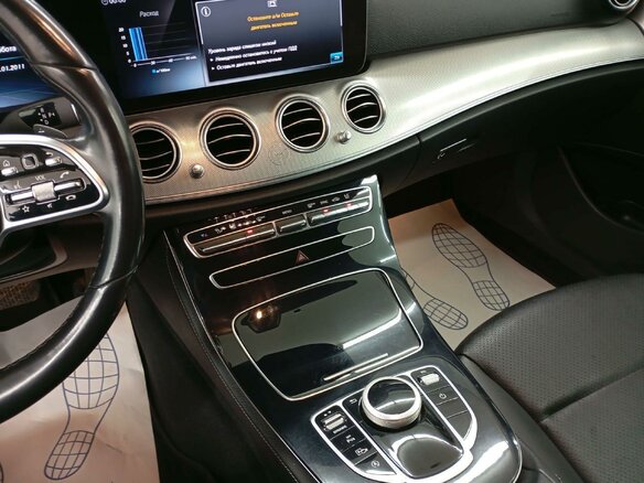 2020 Mercedes-Benz E-Класс 200 V (W213, S213, C238), чёрный, 2948468 рублей - вид 10