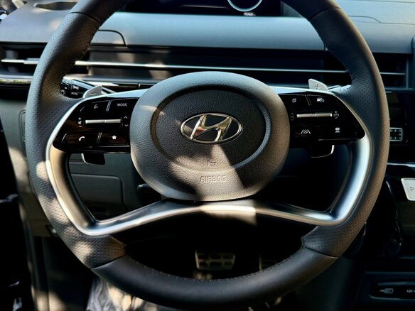 2021 Hyundai Staria I, чёрный, 4050000 рублей - вид 14