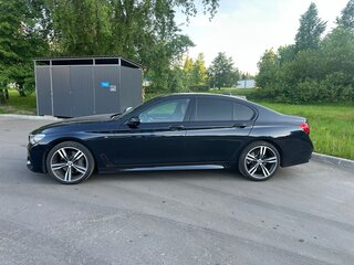 2018 BMW 7 серии 730d xDrive VI (G11/G12), чёрный, 4400000 рублей, вид 5