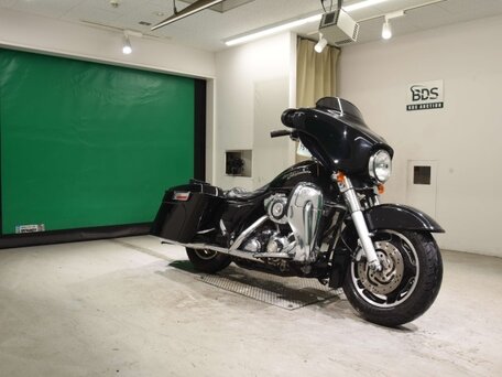 2007 Harley-Davidson Street Glide, чёрный, 523000 рублей, вид 2