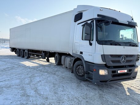 2015 Mercedes-Benz Actros, белый, 7500000 рублей, вид 2