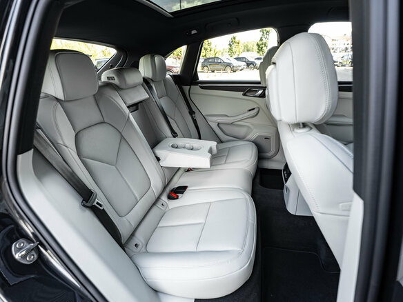 2026 Porsche Macan I Рестайлинг 2, серый, 14990000 рублей - вид 19