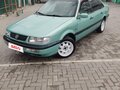1995 Volkswagen Passat B4, зелёный, 300000 рублей