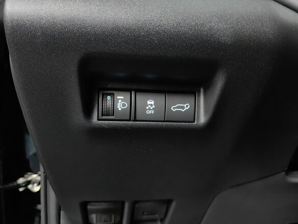 2026 Toyota RAV4 VI (XA60), чёрный - вид 27