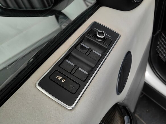 2014 Land Rover Range Rover Sport II, белый - вид 19