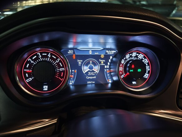 2021 Dodge Challenger III Рестайлинг 2, чёрный, 2500000 рублей - вид 10