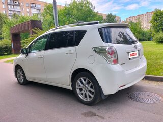2012 Toyota Verso I, белый, 1150000 рублей, вид 5