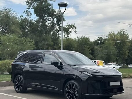 2026 Toyota bZ3X 58.3 kWh, чёрный, 2950000 рублей, вид 1