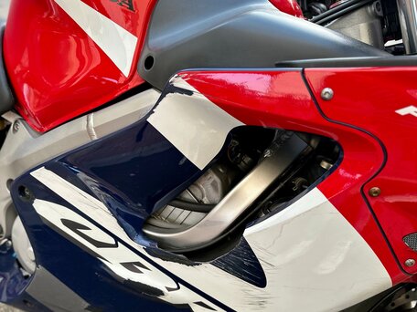 2004 Honda CBR 600F, красный, 565000 рублей, вид 3