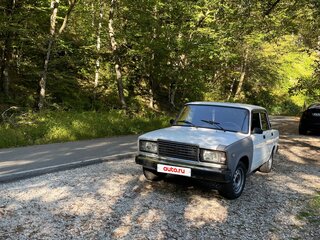 2010 Lada (ВАЗ) 2107, белый, 220000 рублей, вид 1