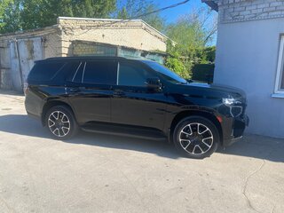 2024 Chevrolet Tahoe V, чёрный, 10500000 рублей, вид 2
