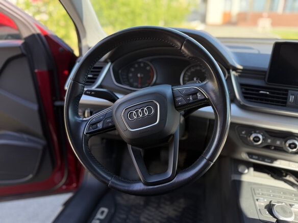 2017 Audi Q5 II (FY), красный, 3300000 рублей - вид 10