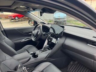 2024 Toyota Venza II, чёрный, 5700000 рублей, вид 5