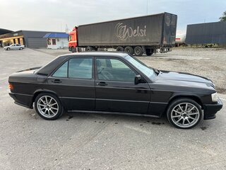 1987 Mercedes-Benz 190 (W201), коричневый, 405000 рублей, вид 3