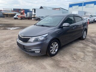 2015 Kia Rio III Рестайлинг, серый, 690000 рублей, вид 1