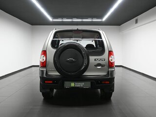 2011 Chevrolet Niva I Рестайлинг, серый, 695000 рублей, вид 4