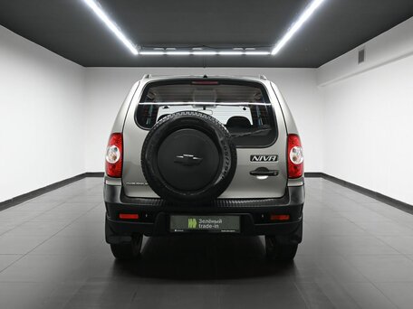 2011 Chevrolet Niva I Рестайлинг, серый, 670000 рублей, вид 4