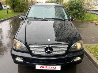2003 Mercedes-Benz M-Класс 350 I (W163) Рестайлинг, чёрный, 985000 рублей, вид 2