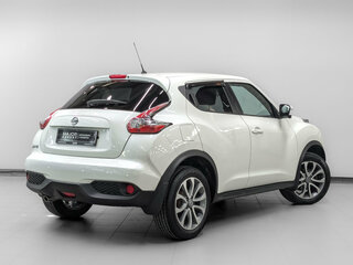 2017 Nissan Juke I Рестайлинг, белый, 1525000 рублей, вид 5