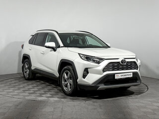 2019 Toyota RAV4 V (XA50), белый, 2560000 рублей, вид 3