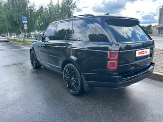 2018 Land Rover Range Rover IV Рестайлинг, чёрный, 5900000 рублей, вид 3