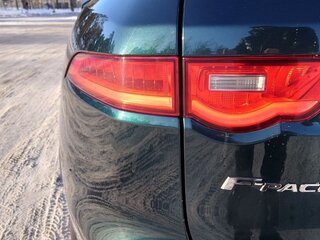 2017 Jaguar F-Pace I, зелёный, 4500000 рублей, вид 5