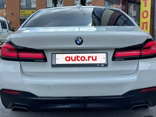 2019 BMW 5 серии 520i VII (G30/G31/G38), белый, 2200000 рублей, вид 2