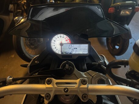 2015 BMW S 1000 R, белый, 1010000 рублей, вид 4