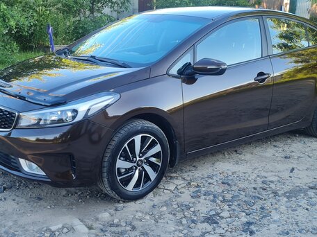 2018 Kia Cerato III Рестайлинг (Classic), коричневый, 1429000 рублей, вид 5