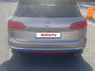 2018 Volkswagen Touareg III, бежевый, 5290000 рублей, вид 5