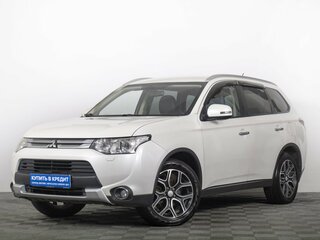 2014 Mitsubishi Outlander III Рестайлинг, белый, 1609000 рублей, вид 2