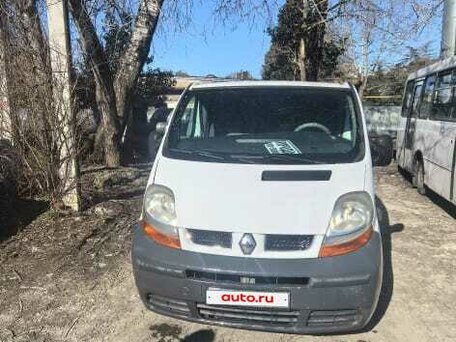 2004 Renault Trafic, белый, 1200000 рублей, вид 4