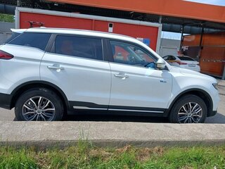 2024 Geely Atlas Pro, белый, 2250000 рублей, вид 3