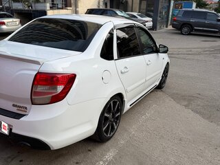 2017 Lada (ВАЗ) Granta Sport I, белый, 589000 рублей, вид 3