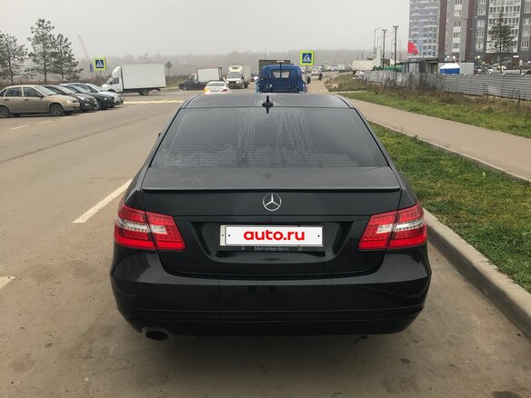 2011 Mercedes-Benz E-Класс 200 7G-Tronic IV (W212, S212, C207), чёрный, 1300000 рублей - вид 5