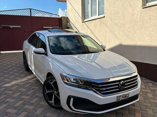 2020 Volkswagen Passat (North America and China) II (NA Market), белый, 2500000 рублей, вид 3