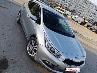 2015 Kia Ceed II Рестайлинг, серебристый, 1180000 рублей, вид 1