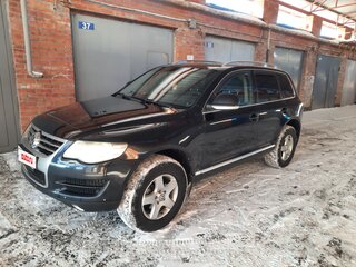 2007 Volkswagen Touareg I, чёрный, 950000 рублей, вид 1