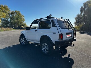 1998 Lada (ВАЗ) 2121 (4x4) I Рестайлинг, белый, 499999 рублей, вид 5