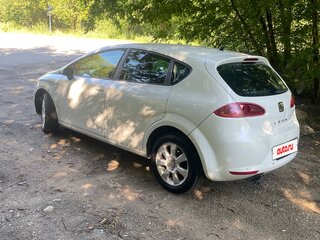 2008 SEAT Leon II, белый, 650000 рублей, вид 3
