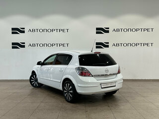 2012 Opel Astra H Рестайлинг, белый, 519000 рублей, вид 3