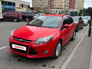 2013 Ford Focus III, красный, 700000 рублей, вид 2