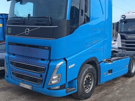 2021 Volvo FH 540, синий, 9312000 рублей, вид 1