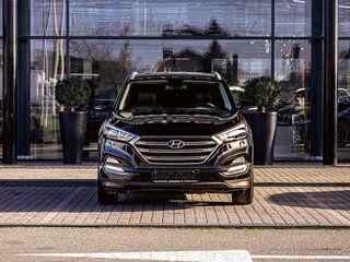 2018 Hyundai Tucson III, чёрный, 1725000 рублей, вид 2