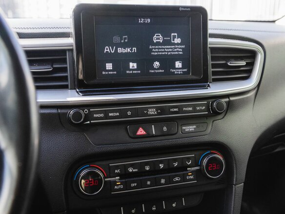 2019 Kia Ceed III, белый - вид 20