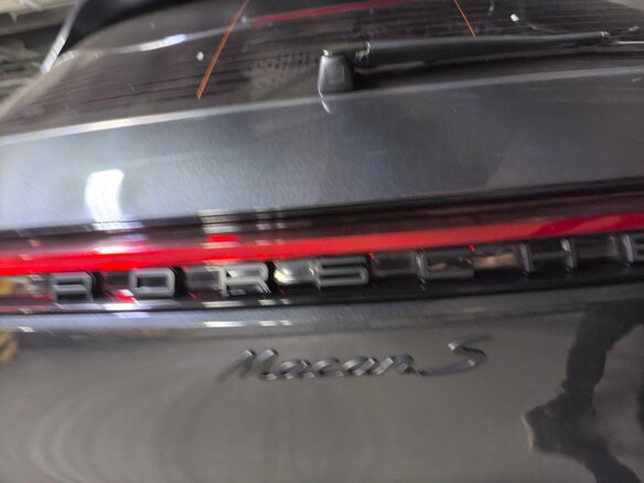 2020 Porsche Macan S I Рестайлинг, серый, 6000000 рублей - вид 22