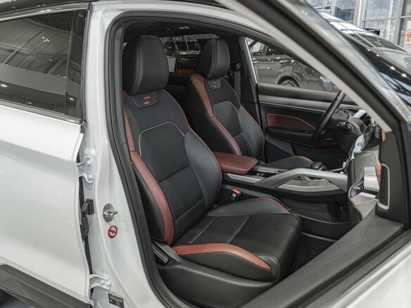 2023 Geely Coolray I, белый, 1930000 рублей - вид 13