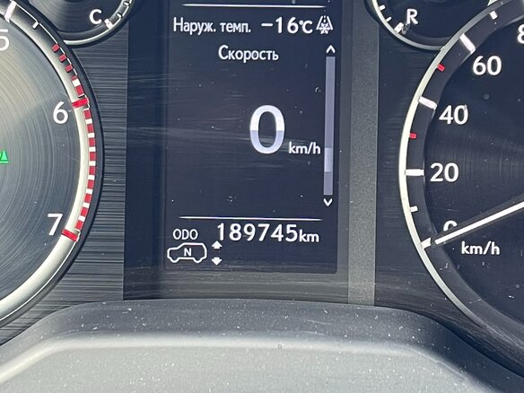 2019 Lexus GX 460 II Рестайлинг 2, белый, 5800000 рублей - вид 10