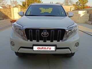 2015 Toyota Land Cruiser Prado 6-speed 150 Series Рестайлинг 1, белый, 4350000 рублей, вид 2